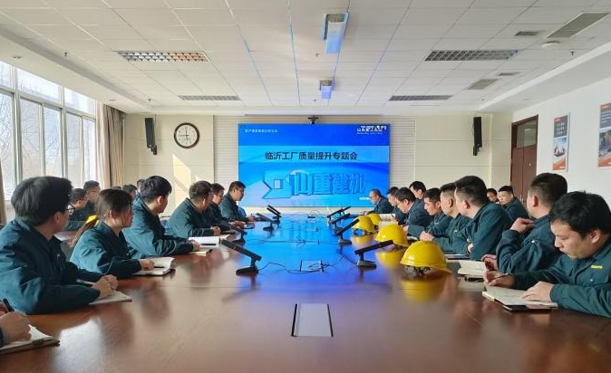 山重建機持續提升挖掘機產品質量